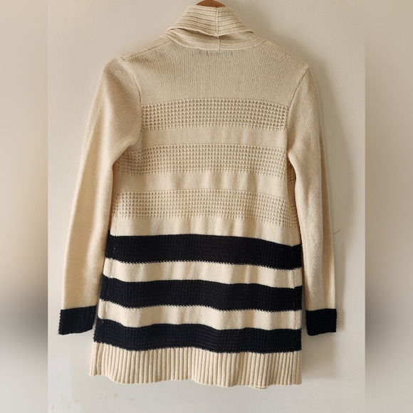 Daisy Fuentes Cream & Black Striped Structured Knit Cardigan Size XS - Picture 4 of 8